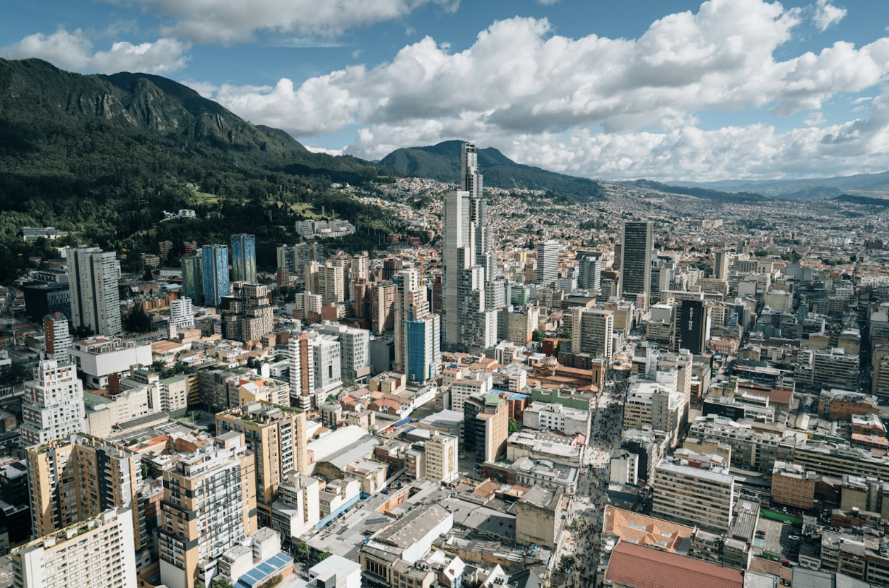 Why Companies Are Outsourcing IT Services to Latin America